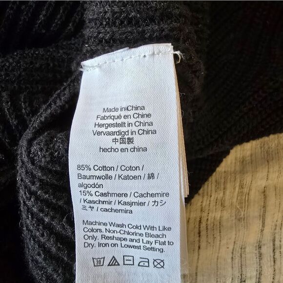 J Crew Cotton Cashmere Turtleneck Sweater - Picture 2 of 3